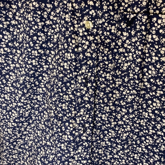 American Eagle button up - Picture 2 of 2